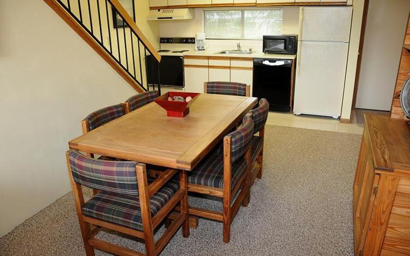 Seven Springs Stoneridge 1 Bedroom Loft Standard Condo, Pet Friendly! Apartment *